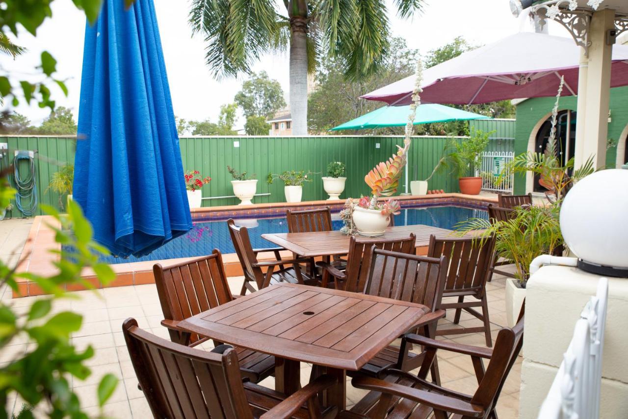 Central Park Motel Rockhampton Exterior foto